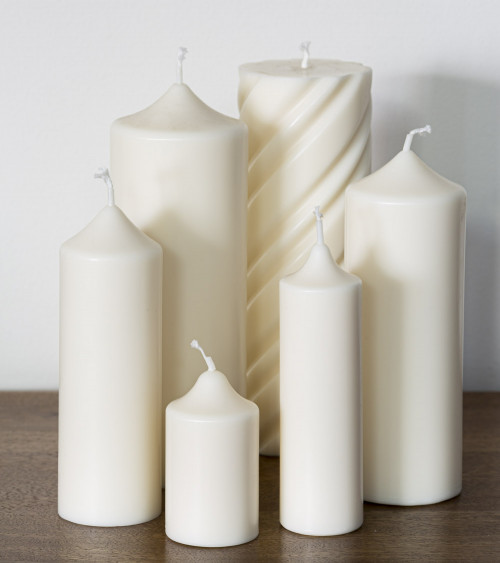 Vue de la gamme de bougies artisanales Ø 6 cm H 15,5 cm en cire de colza