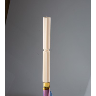 Bougie artisanale Ludine, bougie naturelle en cire végétale de colza, taille 28 cm de hauteur, vue de face