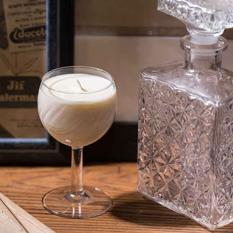 Bougie naturelle verre à vin upcyclé