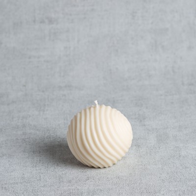 Bougie boule Amédée – stries concentriques – cire végétale de colza