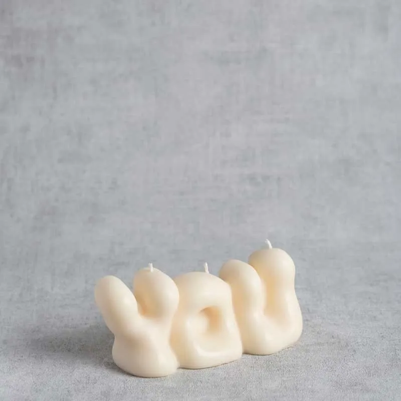 Bougie You en cire de colza, bougie artisanale décorative typographique