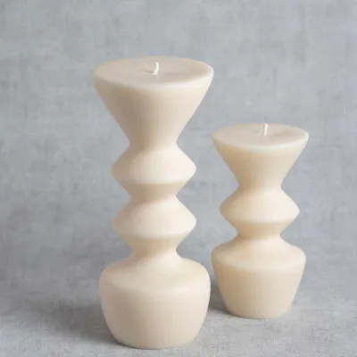Bougies sculpturales Elénire et Elémire en cire de colza, créations artisanales françaises