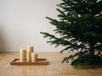 Bougies et sapin de Noël : les 4 solutions comparées