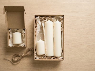 Box bougie : abonnement ou coffret unique ?